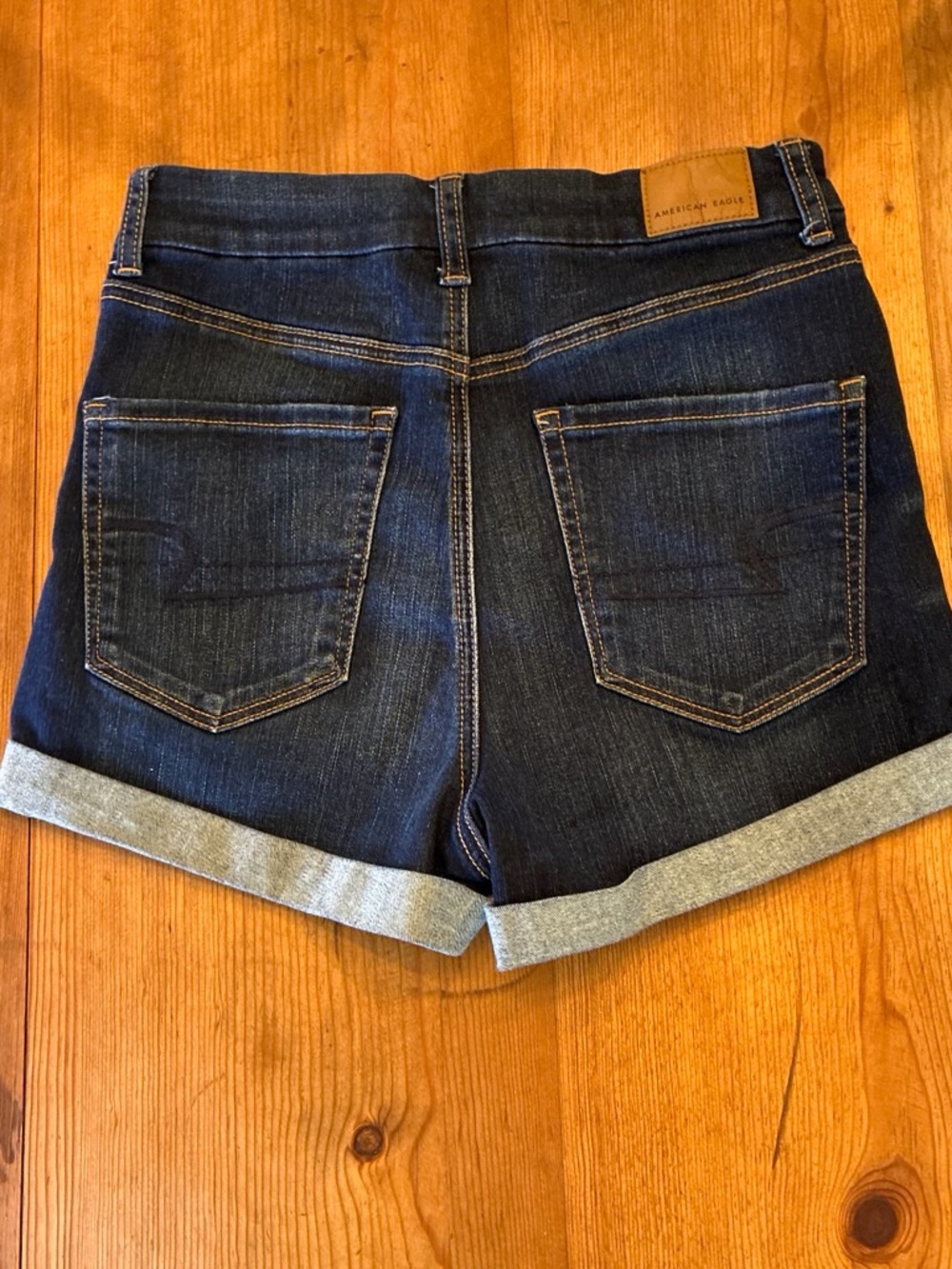 American Eagle Curvy High Rise Shortie Distressed Denim Shorts Size M Women's - Picture 2 of 8